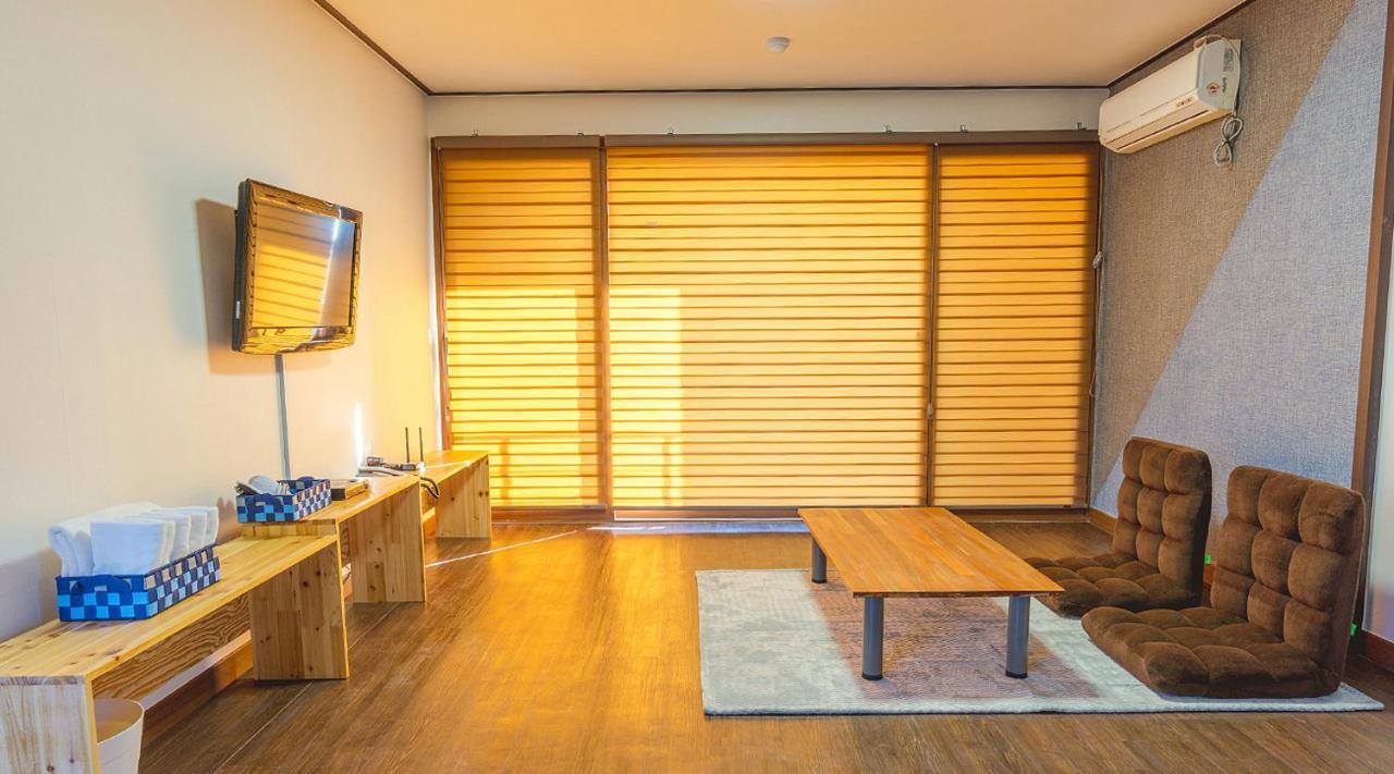 Shall Story Resort Seogwipo Extérieur photo